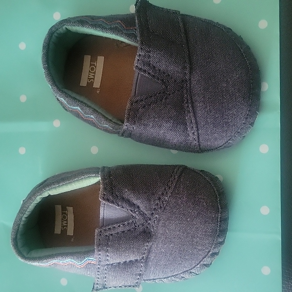 Baby Tom shoes